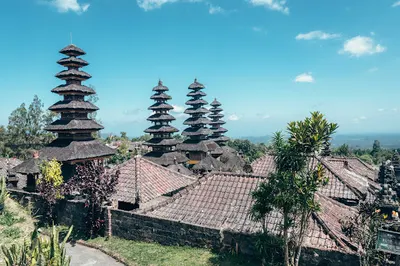 Biuro podróży Shangrila Travel